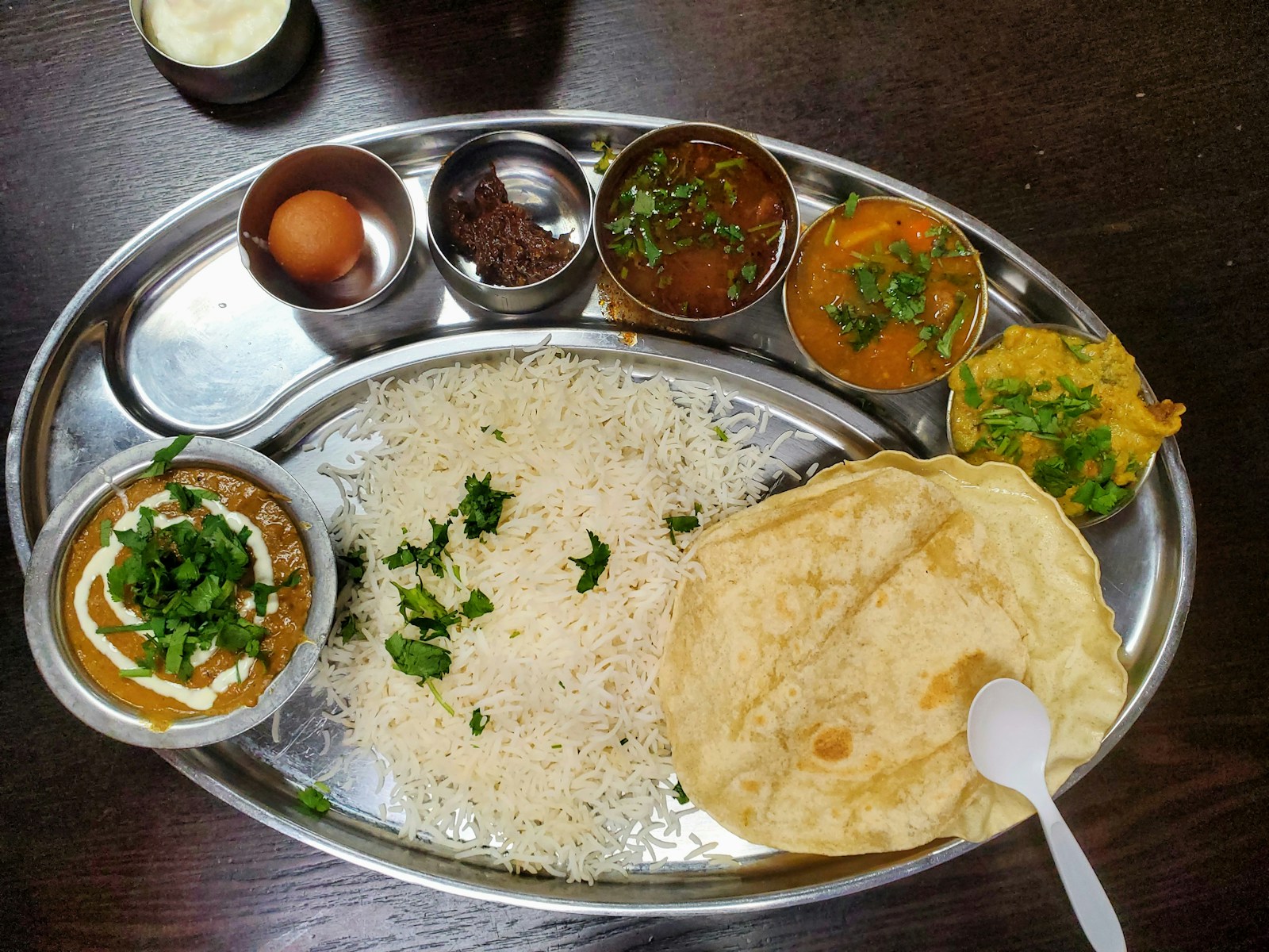 Why a Balanced Vegetarian Thali Makes a Complete Meal